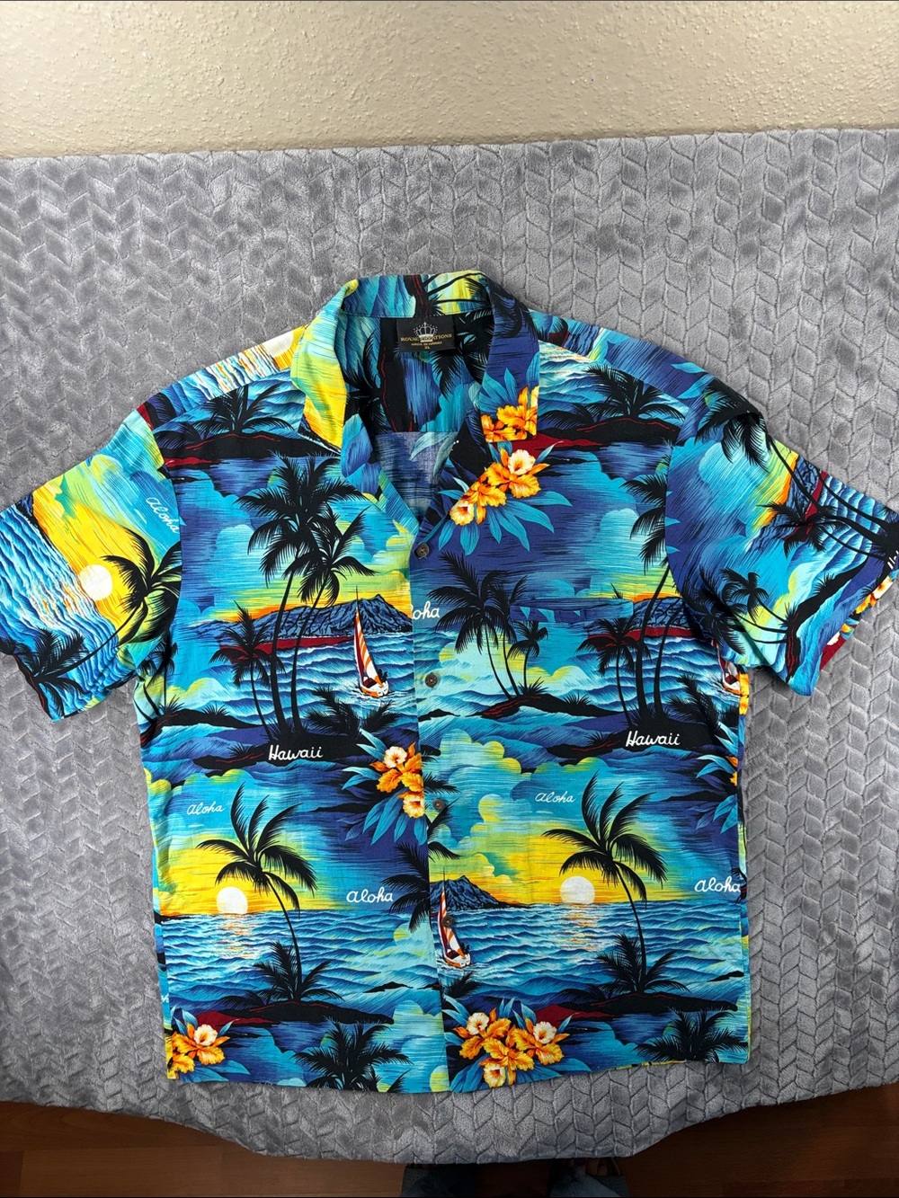 EUC Royal Creations Tropical Blue Hawaiian Print SS Button-Down Shirt Hawaii XL